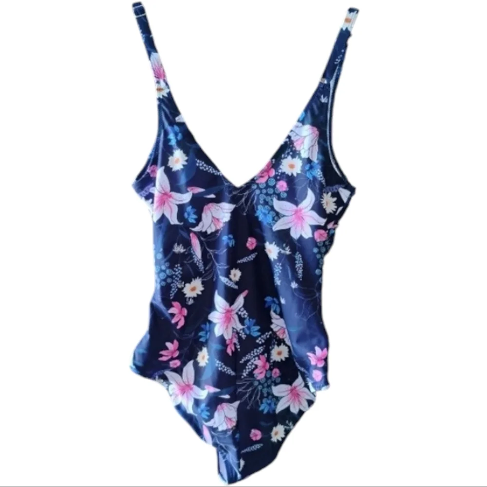 Beachsissi One Piece Bathing Suit Sz L
